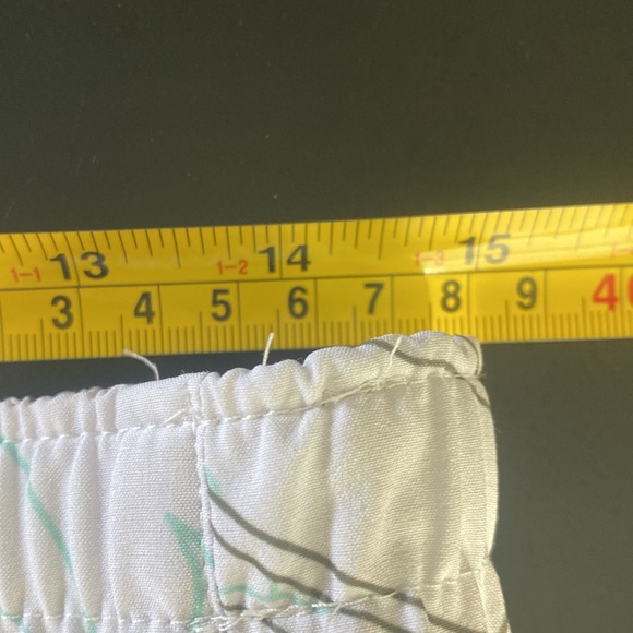 Columbia White w Tropical Flowers sz Sm fits like medium - Picture 13 of 13